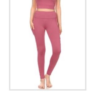 Women’s active wear